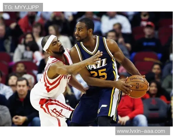 小黑哥与足球明星的友谊之旅与梦想追逐的故事 小黑哥与足球明星的友谊之旅与梦想追逐的故事