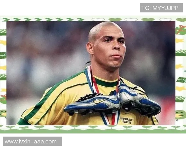 巴西足球明星的纯粹魅力与传奇故事探秘