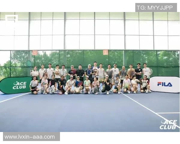 成都网球队的默契配合与战术探讨聚焦网球的精彩瞬间与团队协作