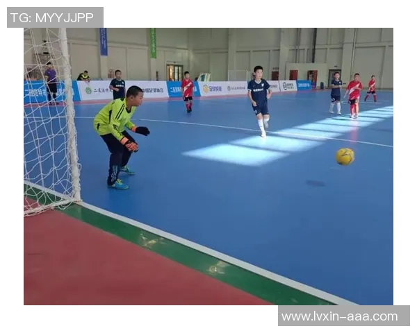 足球明星五人制对抗赛精彩纷呈球技与团队默契的完美碰撞 足球明星五人制对抗赛精彩纷呈球技与团队默契的完美碰撞