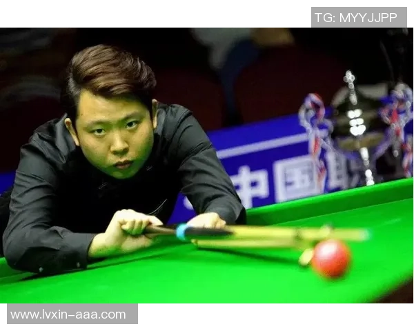 重庆篮球队在大师赛中的节奏表现分析与战术探讨 重庆篮球队在大师赛中的节奏表现分析与战术探讨