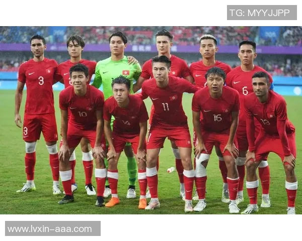 香港足球明星队草蜢的辉煌历程与未来展望解析 香港足球明星队草蜢的辉煌历程与未来展望解析