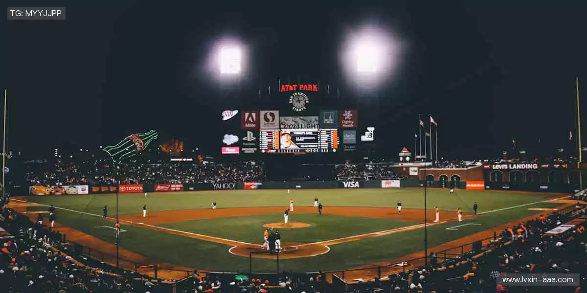 📱多屏同步,随时随地捕捉精彩瞬间!📻